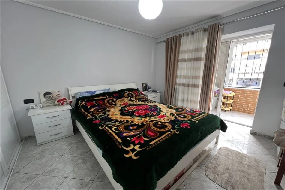 Vlore, shitet apartament 1+1 Kati 3, 58 m² 85.000 € (Qendër Qyteti, Albano &amp; Romina, Vlorë)