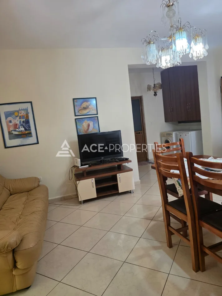 Durres, jepet me qera apartament 1+1 Kati 2, 63 m² 300 € (Durres,Plazh)