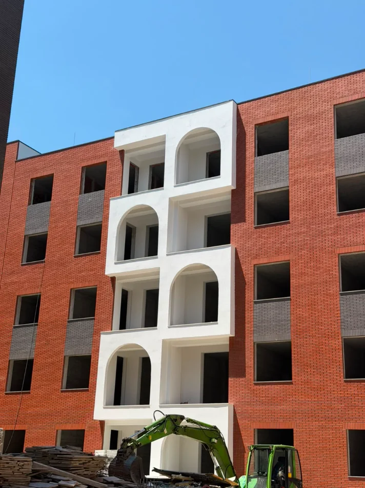 Tirane, shitet apartament 1+1 , 61 m² 67.400 € (Paskuqan)