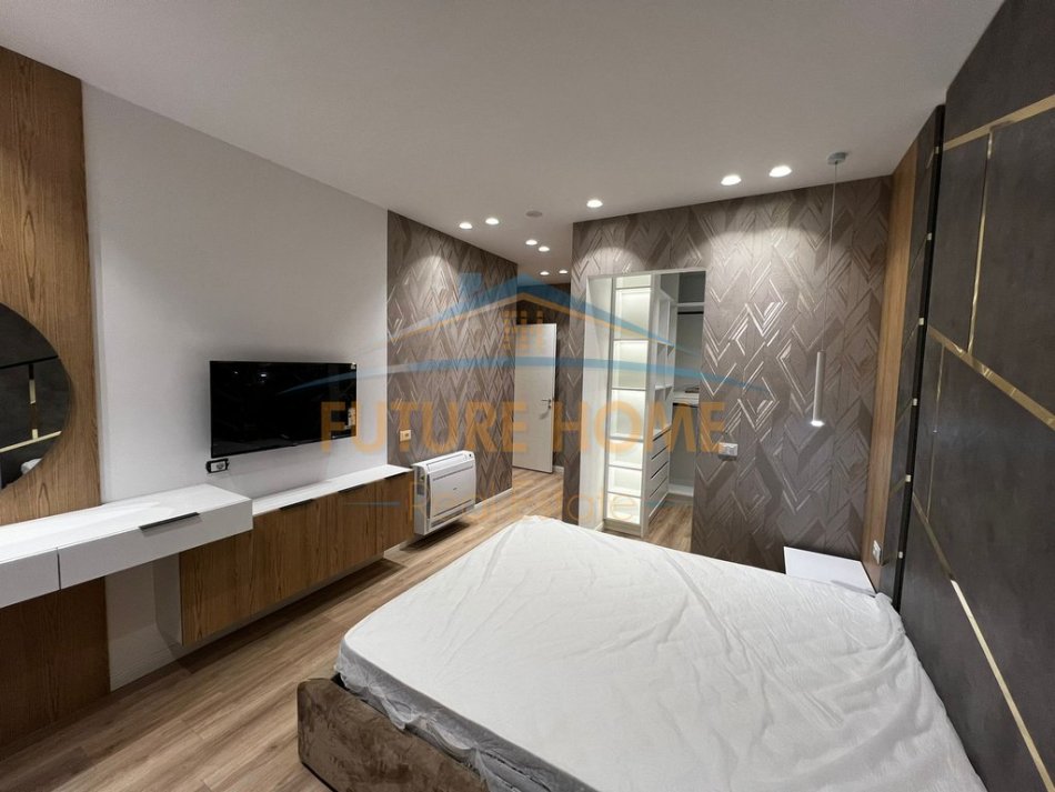 0683487469  Tirane, jepet me qera apartament 2+1+Ballkon Kati 6, 120 m² 1.600 € (Liqeni i Thate , Prane Radisonit)