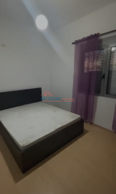 Tirane, jepet me qera apartament 1+1+Ballkon Kati 2, 50 m² 400 € (Rruga Peti)