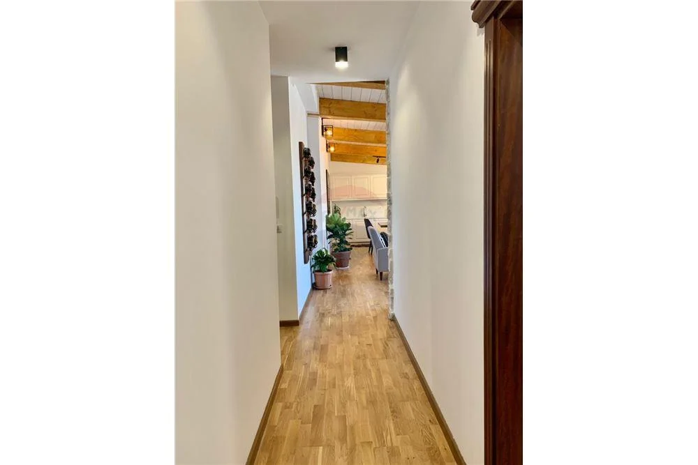 SUPER APARTAMENT 2+1+ PARKIM PER QIRA TEK LIQENI