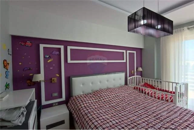 Tirane, jepet me qera apartament 2+1 Kati 4, 89 m² 600 Euro (Liqeni i Thate)