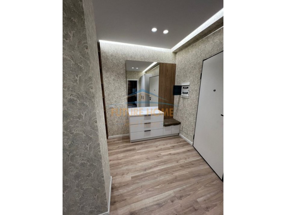 0683487469  Tirane, jepet me qera apartament 2+1+Ballkon Kati 6, 120 m² 1.600 € (Liqeni i Thate , Prane Radisonit)