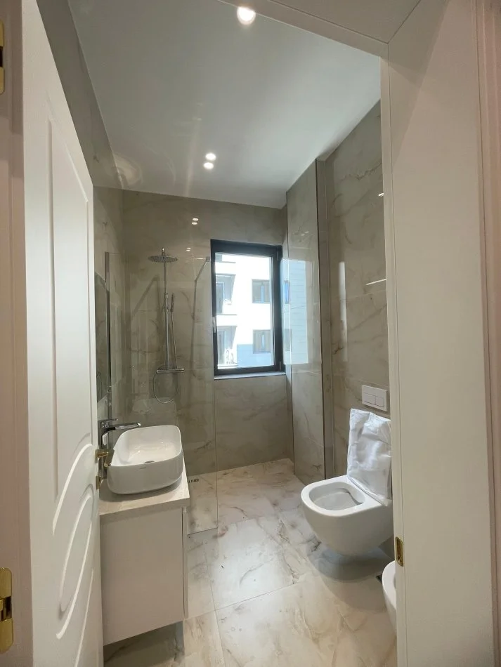 Tirane, shitet apartament 2+1+Aneks+Ballkon Kati 3, 122 m² (Liqeni Thate)