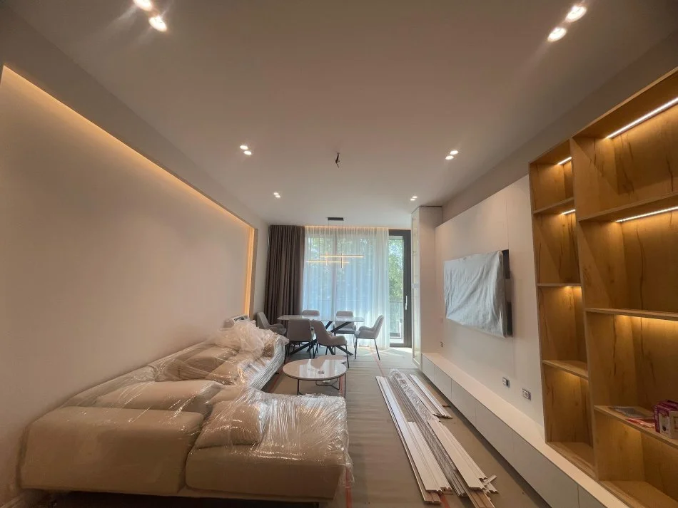 Tirane, shitet apartament 2+1+Aneks+Ballkon Kati 3, 122 m² (Liqeni Thate)