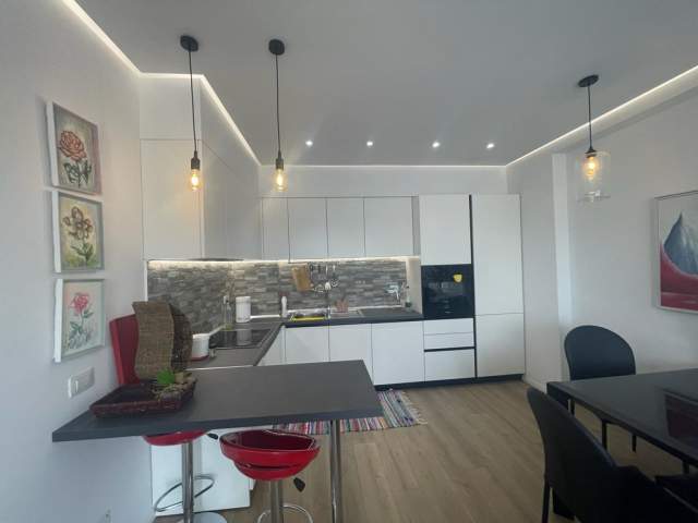 Tirane, shitet apartament 1+1+BLK Kati 8, 65 m² 100.000 Euro (Rruga Dritan Hoxha)