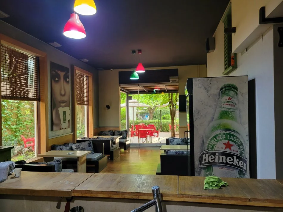 Tirane, jepet me qera ambjent biznesi Kati 0, 800 m² 1.100 € (Fresk)