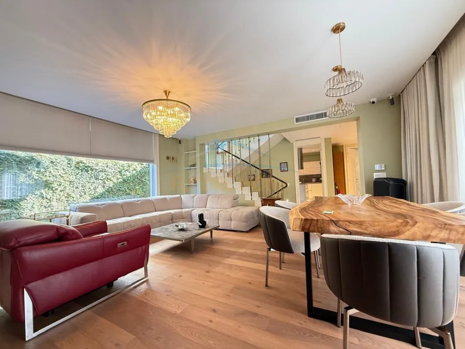 Tirane, Shitet Vile 4-Kateshe , 383 m² 1.380.000 € (TEG , Lunder)