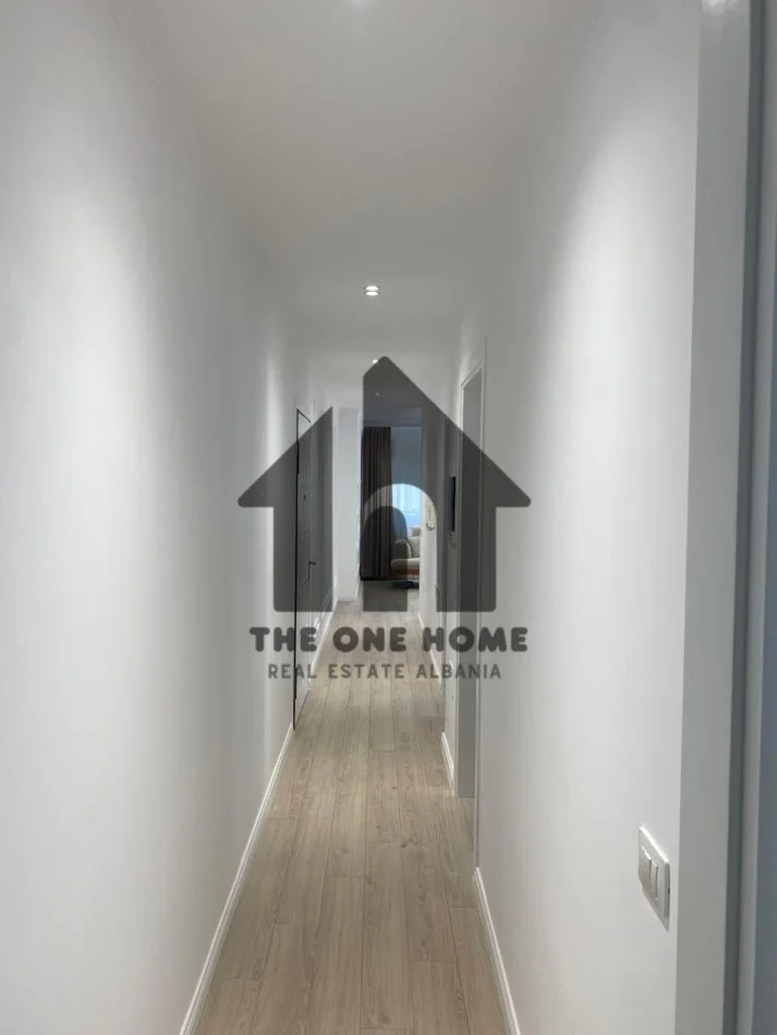 Tirane, jepet me qera apartament 2+1+Ballkon Kati 3, 100 m² 1.000 € (Myslym Shyre)