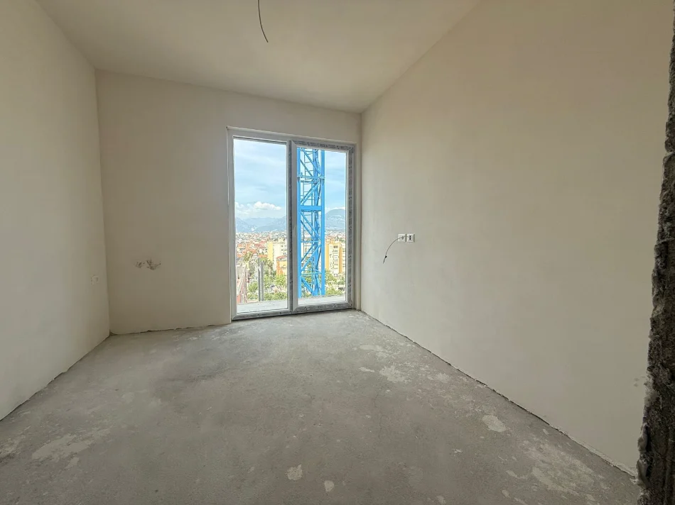 Tirane, shitet apartament 2+1 Kati 9, 92 m² 195.000 € (ish fusha aviacionit)
