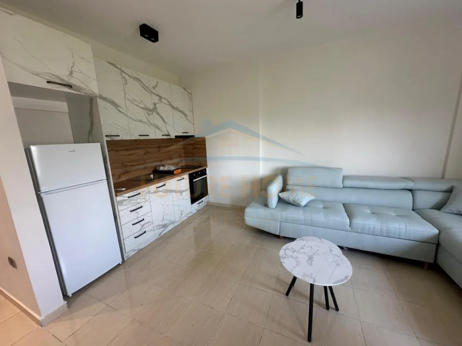 Durres, shitet apartament 1+1 Kati 5, 67 m² 75.000 € (GOLEM , Durres)