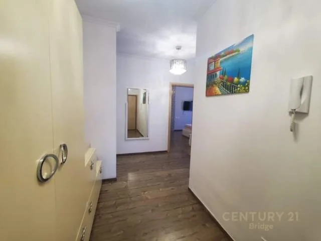 Tirane, jepet me qera apartament 2+1+A+BLK Kati 7, 106 m² 500 Euro (21 Dhjetori)