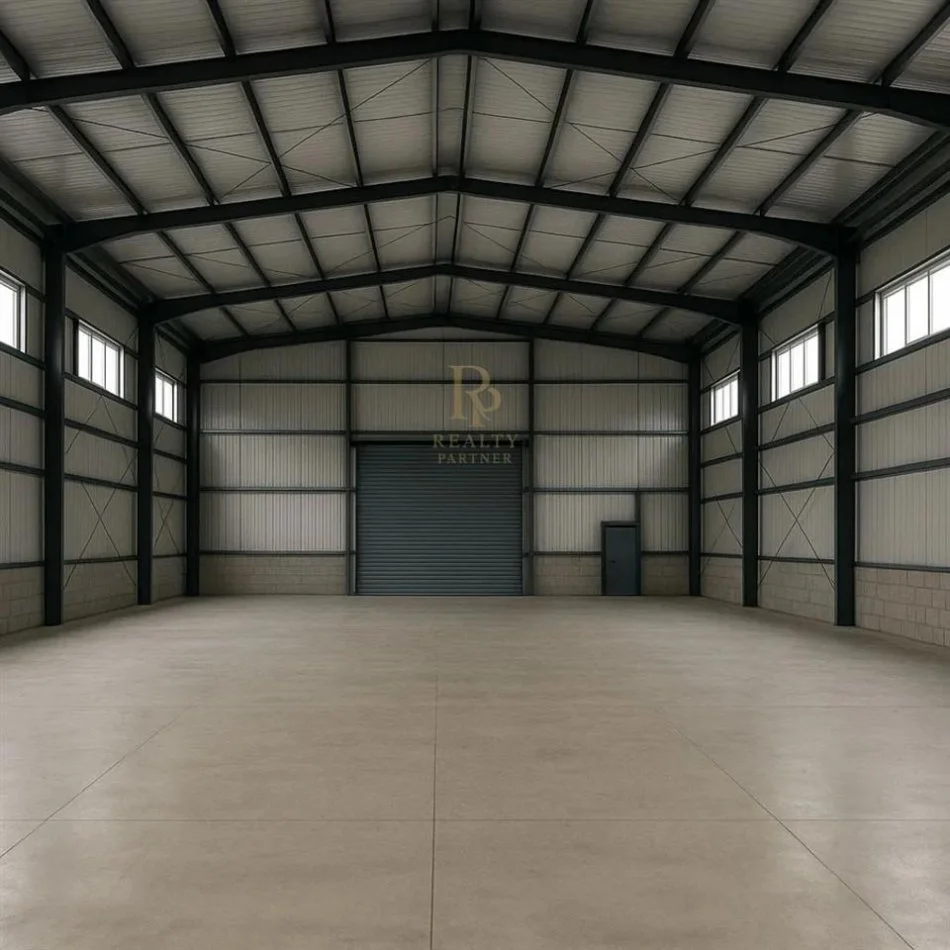 Tirane, jepet me qera magazine Kati 0, 1.200 m² 5.000 € (Vaqarr)