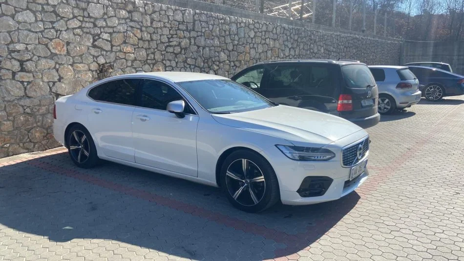 Tirane, shes makine Volvo S90 R Design Nafte, e bardhë automatik Kondicioner