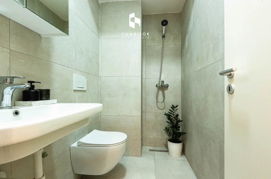 🏠Me Qera: 1+1📍Ali Demi (Kompleksi Mangalem)- 40,000 Leke/Muaj - Pallat V.2022 - Kt.4 - Sp.39m² - (E Areduar me Arkitekt) 🔥