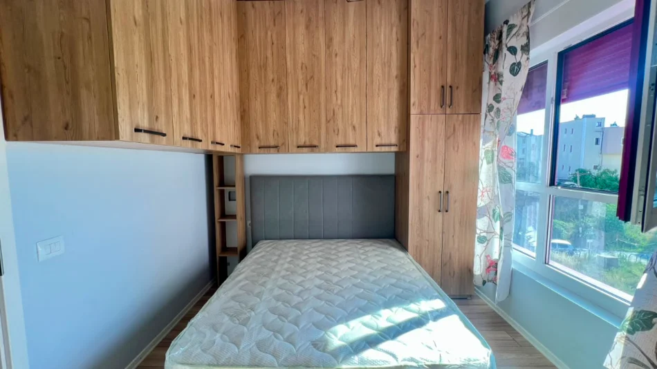 Me Qera: 1+1 📍Ali Demi (Kompleksi Mangalem) - Kt.5 - 40,000 Leke/Muaj - Sp.60m² || Akses i shpejte me nyjet kryesore te Tiranes