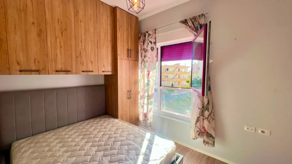 Me Qera: 1+1 📍Ali Demi (Kompleksi Mangalem) - Kt.5 - 40,000 Leke/Muaj - Sp.60m² || Akses i shpejte me nyjet kryesore te Tiranes