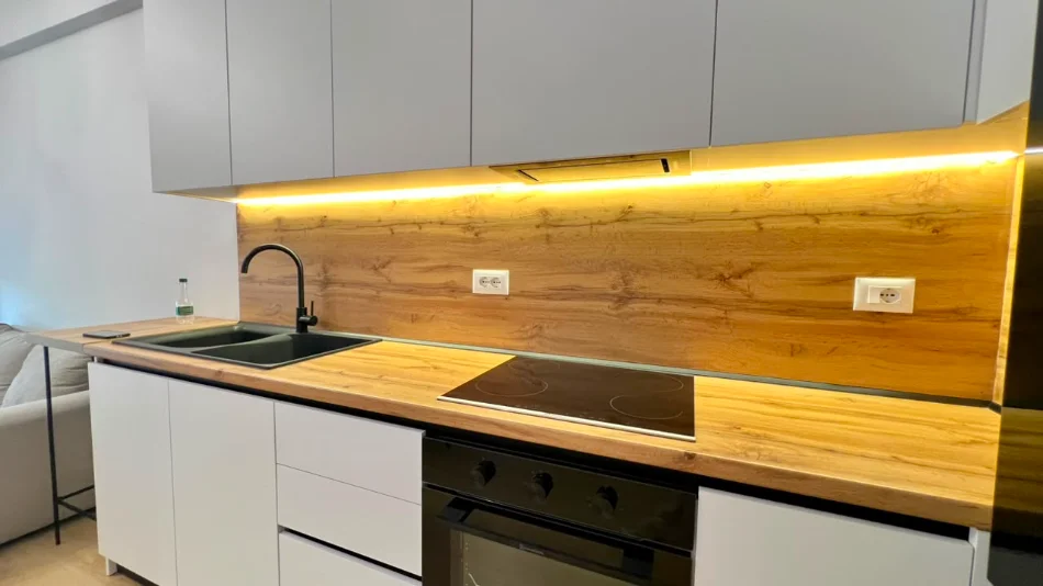Me Qera: 1+1📍Ali Dem (Rezidenca Kadiu) - Ndertim i Ri✨️ - 40,000 Leke/Muaj - S.60m² - Kt.3 || I Pabanuar me Pare🔥