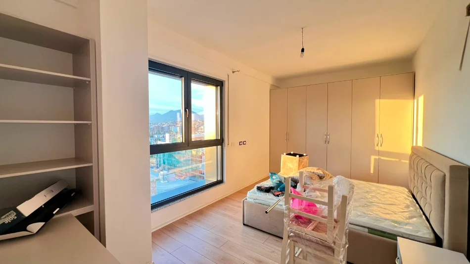 Me Qera : 1+1📍Bulevardi i Ri (Rr.Jordan Misja) - 55,000 Leke/Muaj - Sp.70m² - Kati.9 ||  Pallat i Ri V.2026 - Akses i menjehershem me Qendren🚀