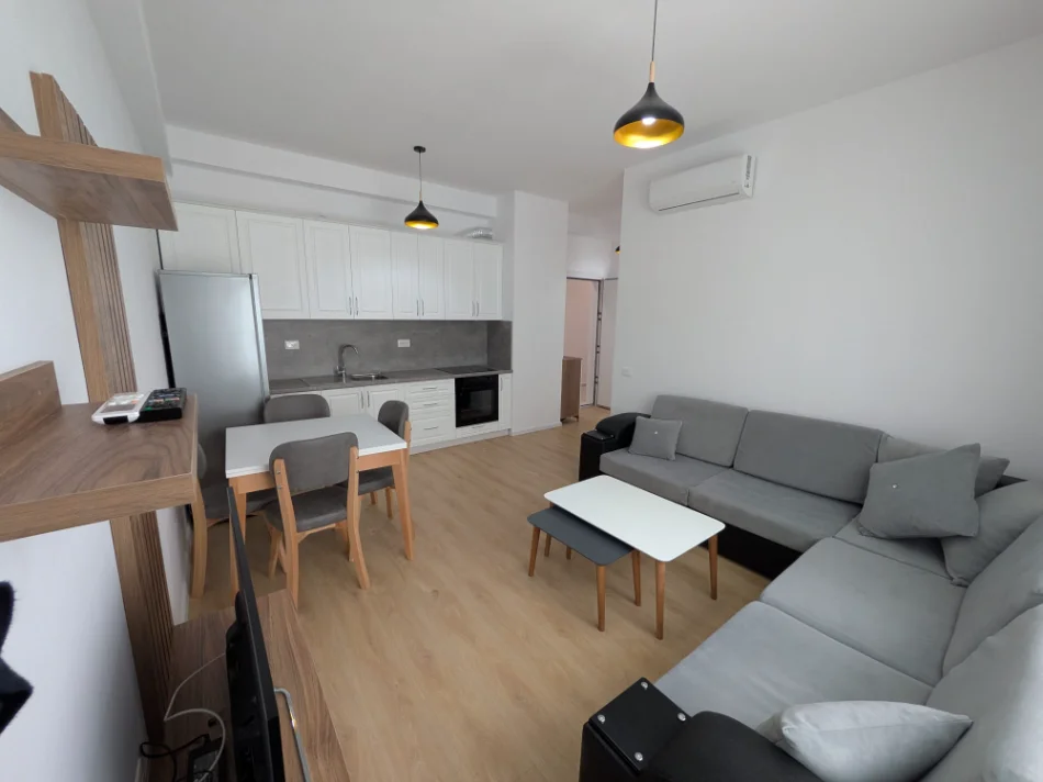 Me Qira Ultra Ap.1+1 📍Kompleksi  Kadiu - Ali Demi  - 62m2 - Kompleks i 2026🔥 100% i ri, Hera parë me Qira | 45.000 Lekë/Muaj 🔥