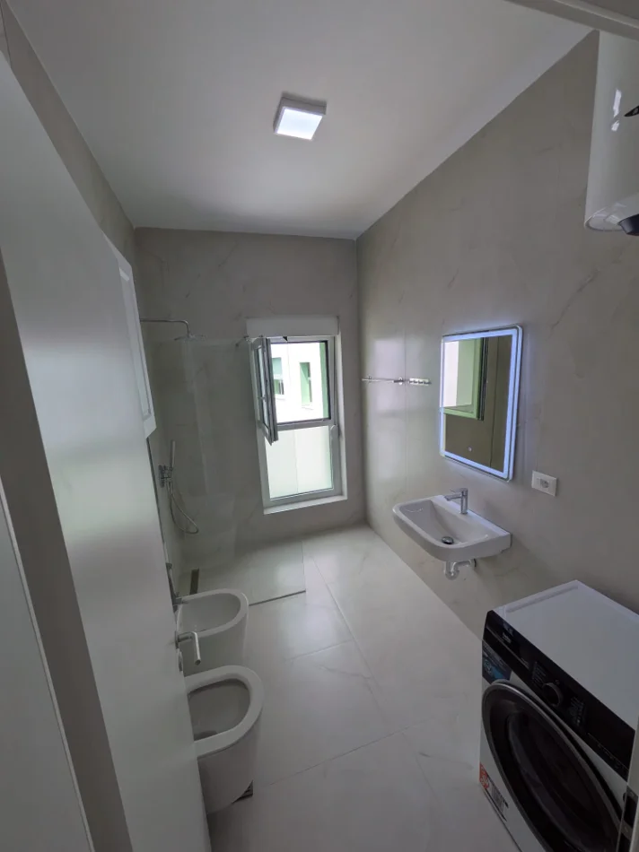 Me Qira Ultra Ap.1+1 📍Kompleksi  Kadiu - Ali Demi  - 62m2 - Kompleks i 2026🔥 100% i ri, Hera parë me Qira | 45.000 Lekë/Muaj 🔥