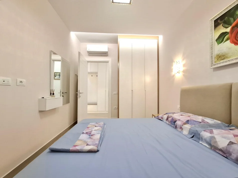 Me Qira : Ultra 1+1 ( 📍21 dhjetori - Mondial  ) Pallat 2026 - Hera e parë me qira 100% i ri🔥🔥  - 70.000 lekë ( interneti& administrimi ) Në çmim