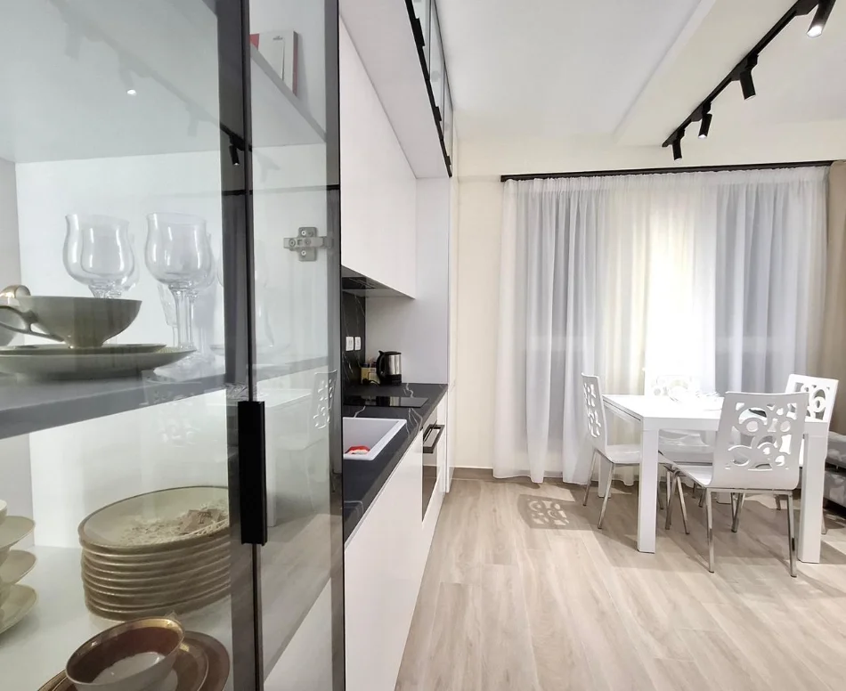 Me Qira : Ultra 1+1 ( 📍21 dhjetori - Mondial  ) Pallat 2026 - Hera e parë me qira 100% i ri🔥🔥  - 70.000 lekë ( interneti& administrimi ) Në çmim