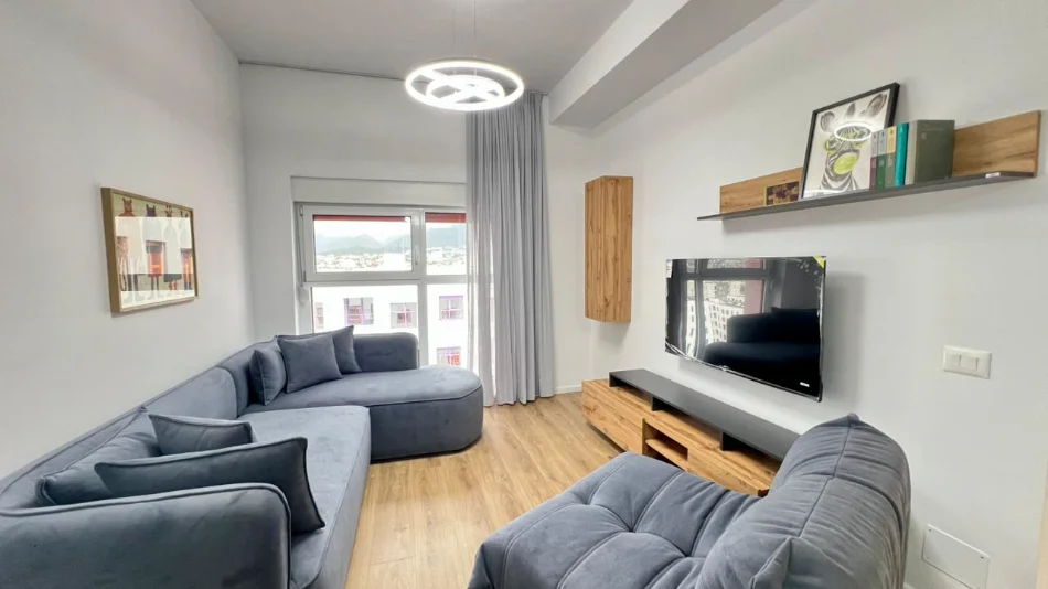 Me Qera: 2+1📍Ali Dem (Rezidenca Kadiu) - Akull i Ri⚜️ - 49,000 Leke/Muaj - S.75m² - Kt.8 || I Sapo Investuar & I Pabanuar me Pare🔥