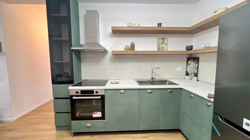Me Qera: 2+1📍Ali Dem (Rezidenca Kadiu) - Akull i Ri⚜️ - 49,000 Leke/Muaj - S.75m² - Kt.8 || I Sapo Investuar & I Pabanuar me Pare🔥