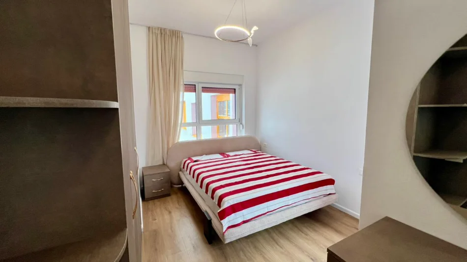 Me Qera: 2+1📍Ali Dem (Rezidenca Kadiu) - Akull i Ri⚜️ - 49,000 Leke/Muaj - S.75m² - Kt.8 || I Sapo Investuar & I Pabanuar me Pare🔥