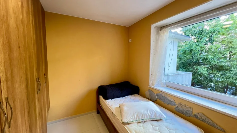 Me Qera: 2+1 📍Bllok (Prane Sheshit Wilson) -  Kati.2 - Sp.75m² - Orientim JUG🌞|| Akses i menjehershem ne Qender dhe Bllok🏃🏻‍♂️ 800 Euro/Muaj