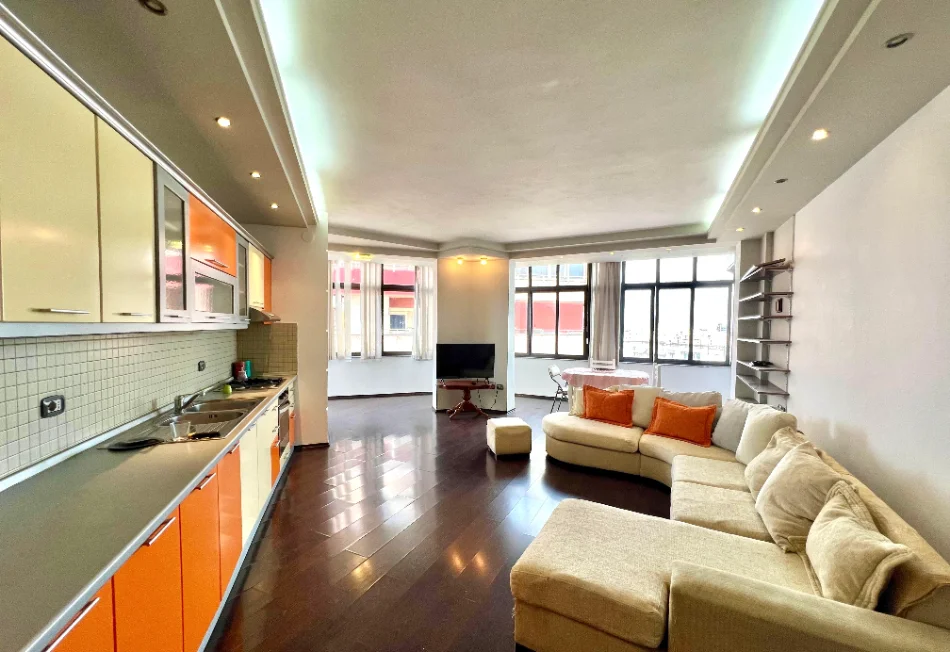Jepet me Qera: 2+1+2 Ballkone 📍Perballe Kristal Center (Te Big Market) - 600€/Muaj ✨ - Kt.5 || Sp.112m²