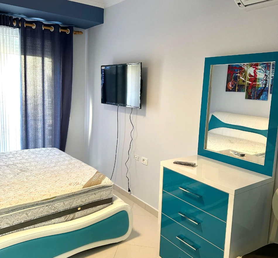 Me Qera: Duplex 3+1+3wc & 1P. Parkimi 📍Res. Kodra e Diellit 1 - Mobilim Modern | 1,500 Euro/Muaj