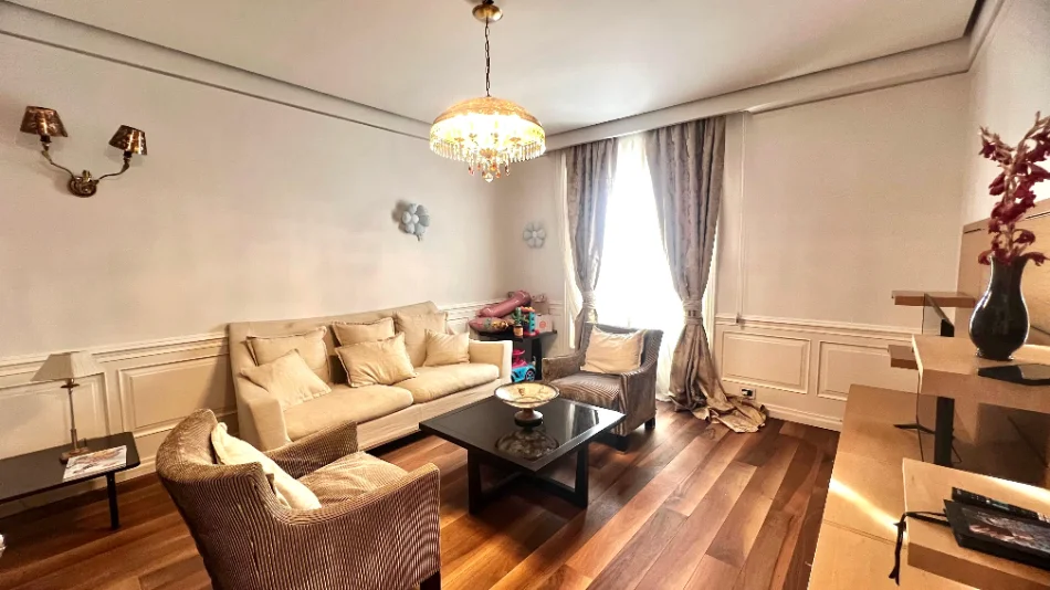 🏡 Jepet me Qera : 1+1 + Kuzhina Vec 📍Shkolla e Kuqe - Kt.2 - 600€/Muaj - S.75m²