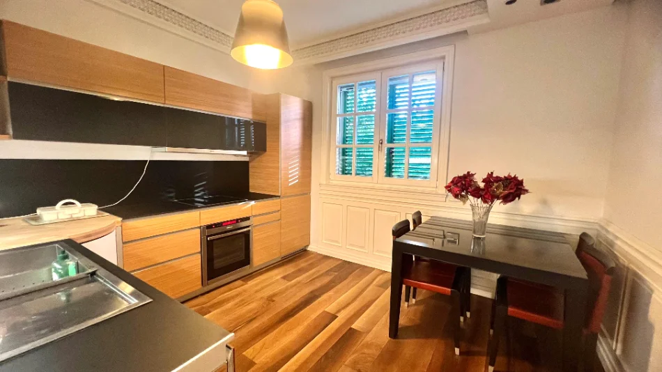 🏡 Jepet me Qera : 1+1 + Kuzhina Vec 📍Shkolla e Kuqe - Kt.2 - 600€/Muaj - S.75m²