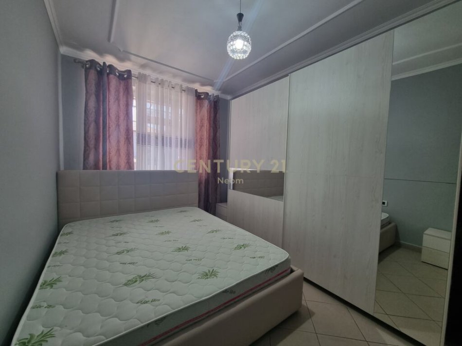 Tirane, jepet me qera apartament 1+1 Kati 2, 56 m² 450 € (Ferit Xajko Tirana, Albania)