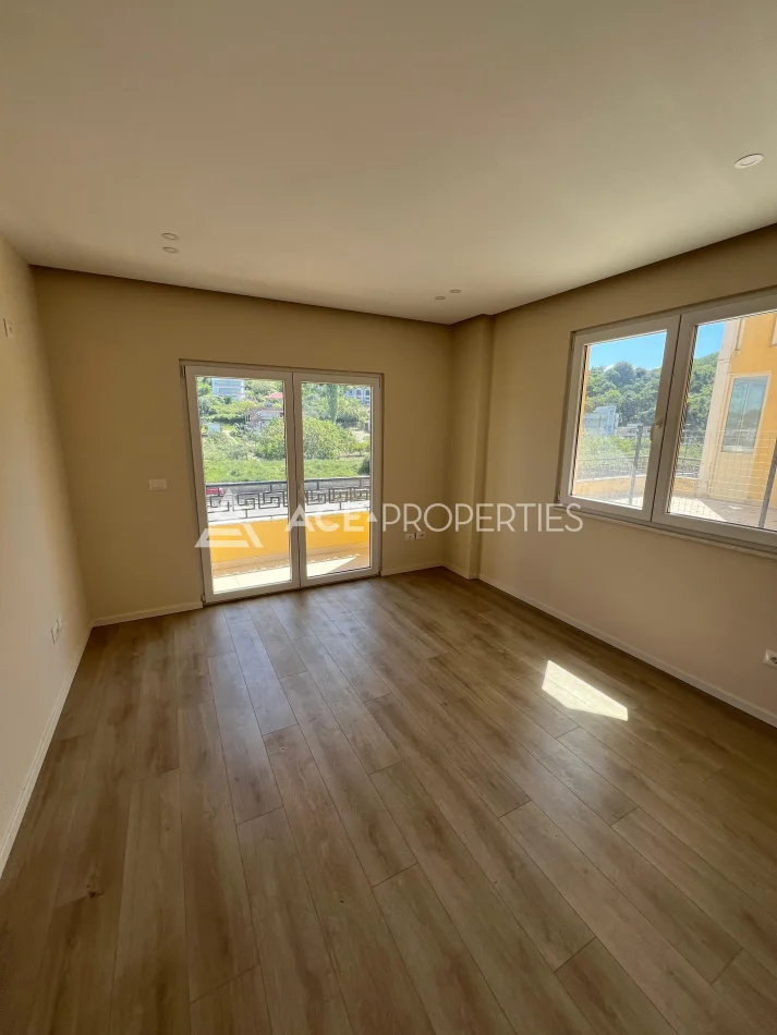 Durres, shitet apartament 1+1 Kati 2, 60 m² 90.000 € (SHKEMB KAVAJE)