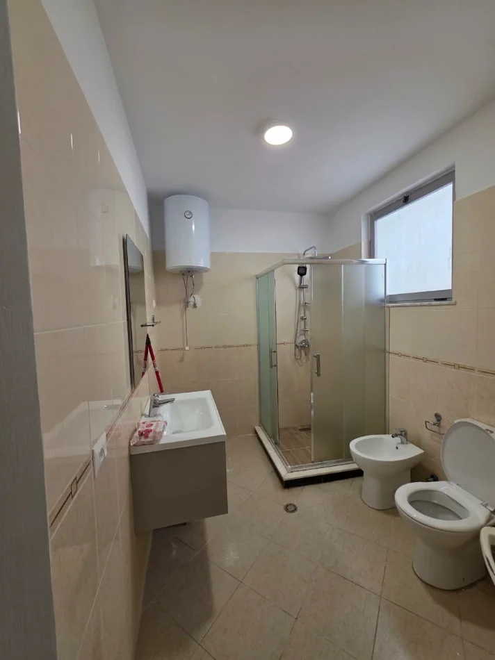 Tirane, shitet apartament 2+1+Aneks+Ballkon Kati 6, 115 m² 149.000 € (Rruga e Teleferikut)