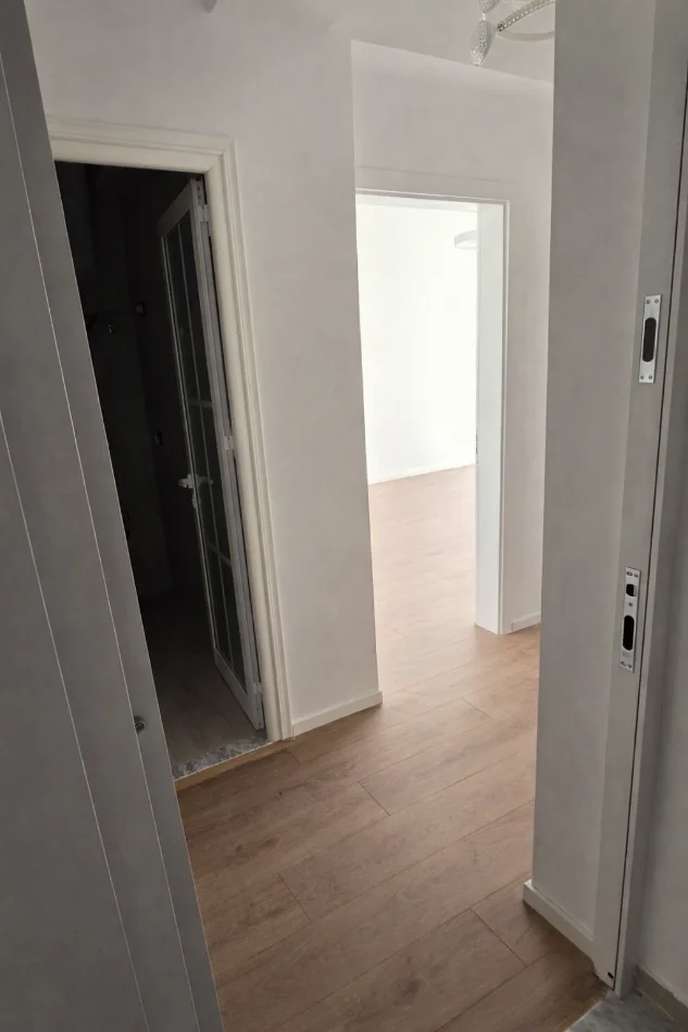 Tirane, shitet apartament 1+1 Kati 7, 54 m² 115.000 € (don bosko)