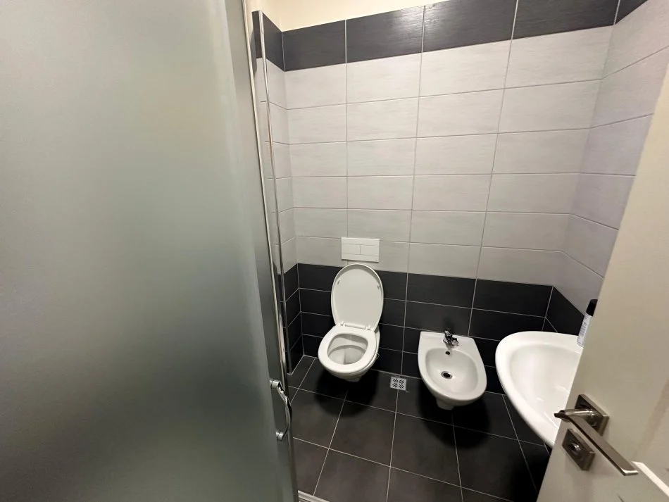 Shitet Apartament 2+1+2 ne Kune Shengjin 120 m2