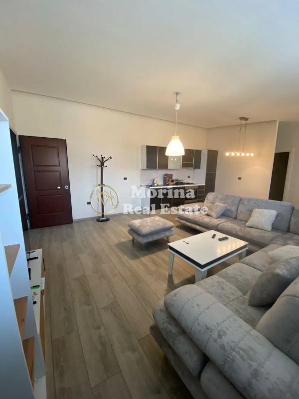 Tirane, jepet me qera apartament 1+1 Kati 8, 72 m² 500 € (Fusha Aviacionit)