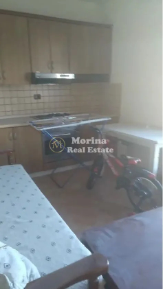 Tirane, jepet me qera apartament 1+1 Kati 3, 70 m² 450 € (Rruga Ali Visha)
