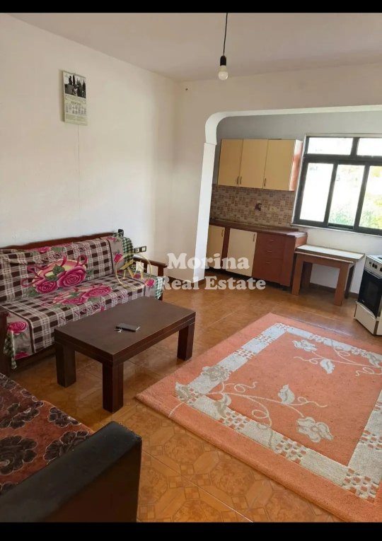 Tirane, jepet me qera apartament 1+1 Kati 1, 70 m² 250 € (Sanatoriumi)