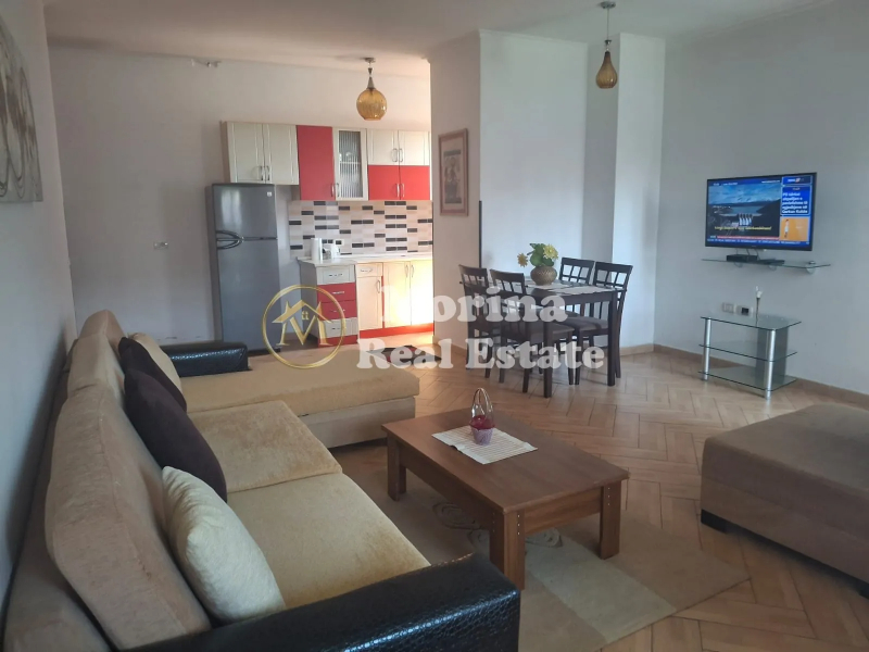 Tirane, jepet me qera apartament 1+1 Kati 5, 70 m² 750 € (Rruga e Kavajes)