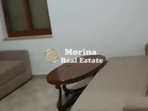 Tirane, jepet me qera apartament 1+1 Kati 1, 35 m² 250 € (Fusha e Aviacionit)