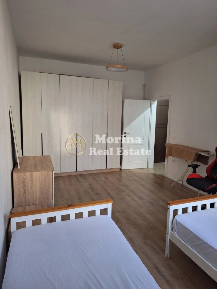 Tirane, jepet me qera apartament 1+1 Kati 3, 75 m² 600 € (Gjimnazi Sami Frasheri)