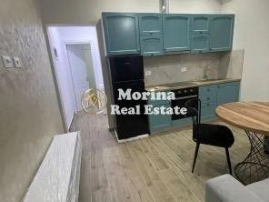 Tirane, jepet me qera apartament 1+1 Kati 1, 70 m² 400 € (Vilat Gjermane)