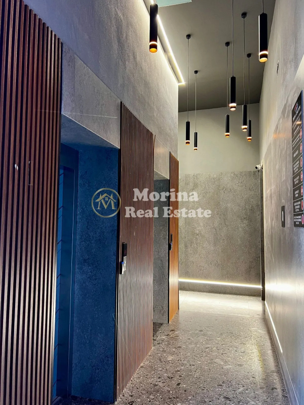 Tirane, jepet me qera apartament 2+1 Kati 3, 100 m² 1.400 € (Medreseja)