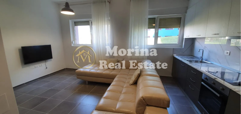 Tirane, jepet me qera apartament 2+1 Kati 3, 85 m² 450 € (Ali Demi)